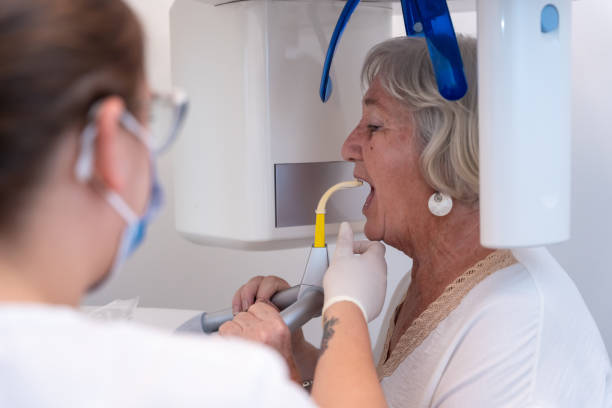 Best Emergency Root Canal Treatment in Lincolnshire, IL
